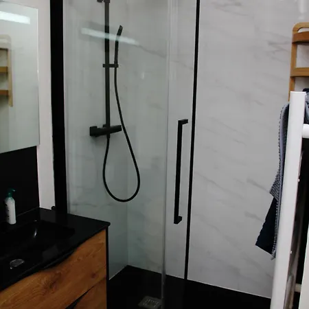 アパート Appart Le Cocon, 64m2, Centre-ville *
